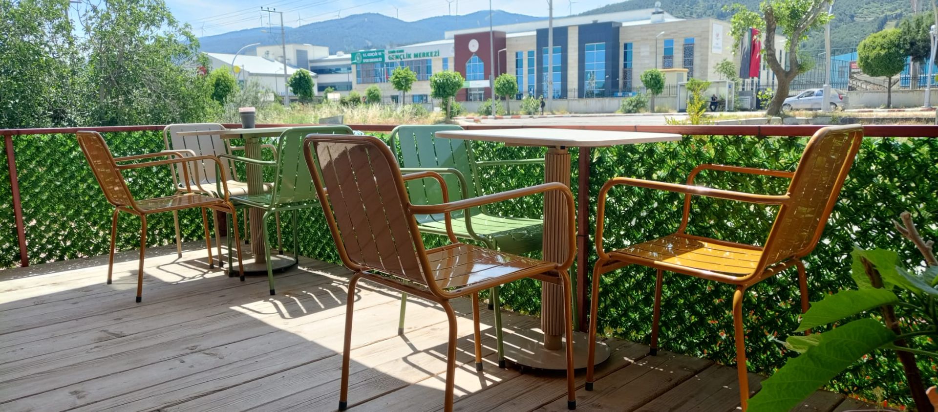 HemDem Cafe & Patisserie